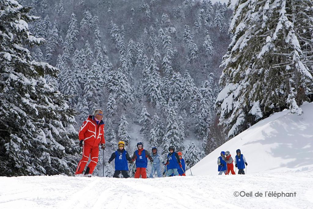 Les Gourgs Blancs - 80m des pistes - 6 personnes v zimě
