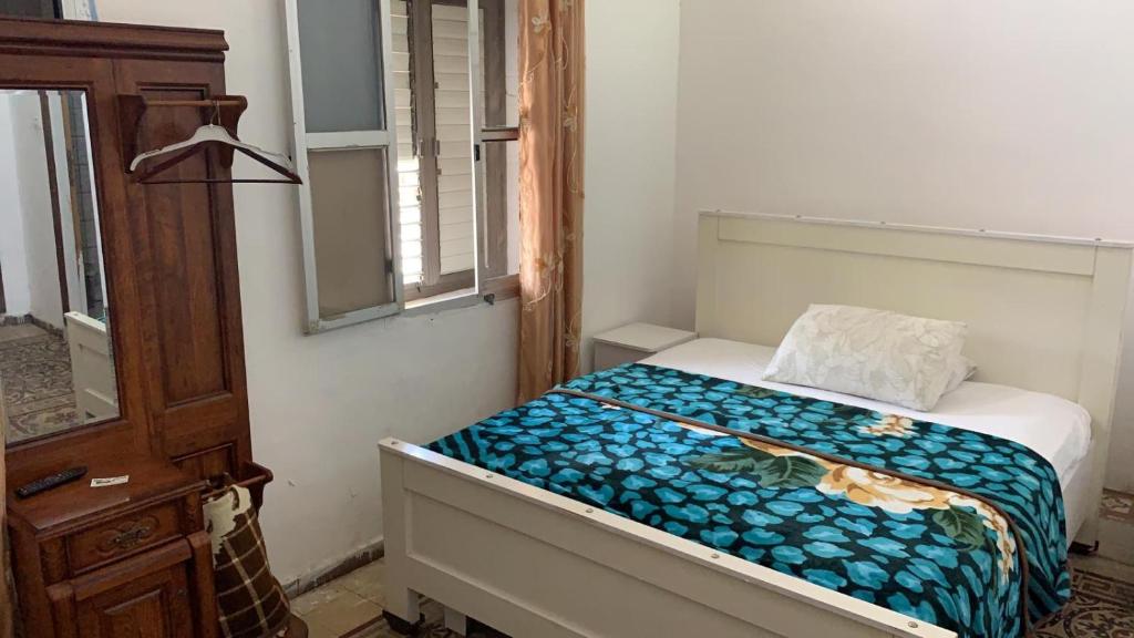 Postel nebo postele na pokoji v ubytování Akko Gate Hostel