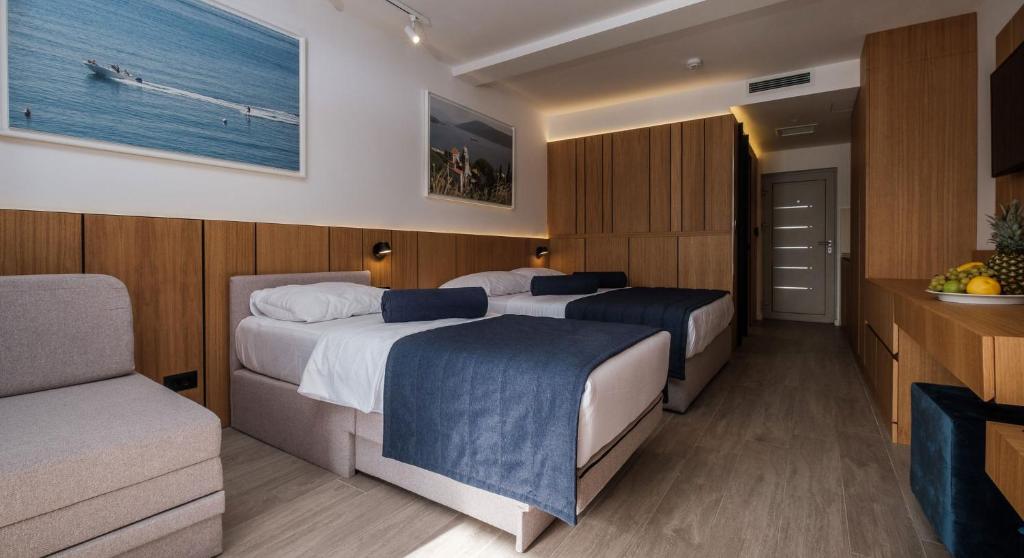 Poseidon The Beach Hotel - 10