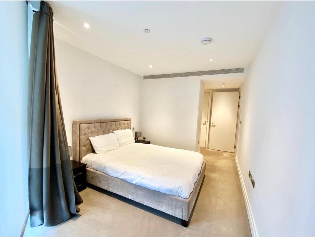Stylish 2 Bed Flats Near US Embassy, London – Updated 2023 Prices