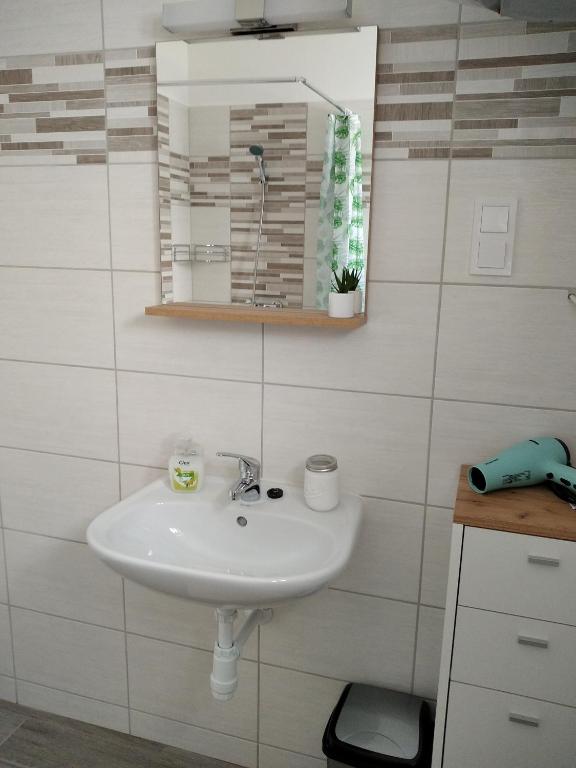 Kúpeľňa v ubytovaní Matula vendégház