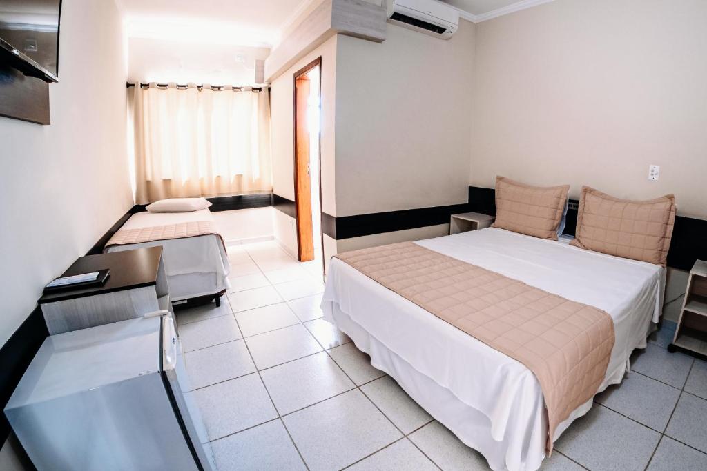  Ferian Plaza Hotel