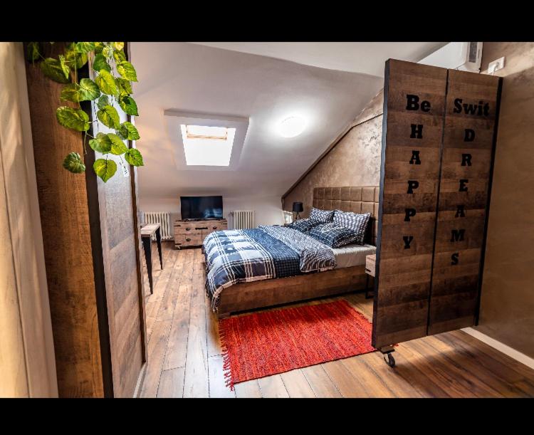 Ivi Place Apartments - Habitación Doble Estándar