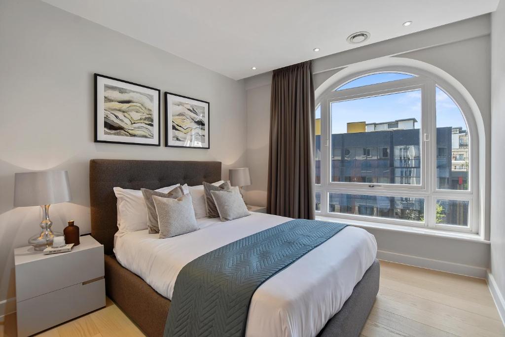 Vauxhall Bridge Road by Aeria Apartments - Two-Bedroom Apartment