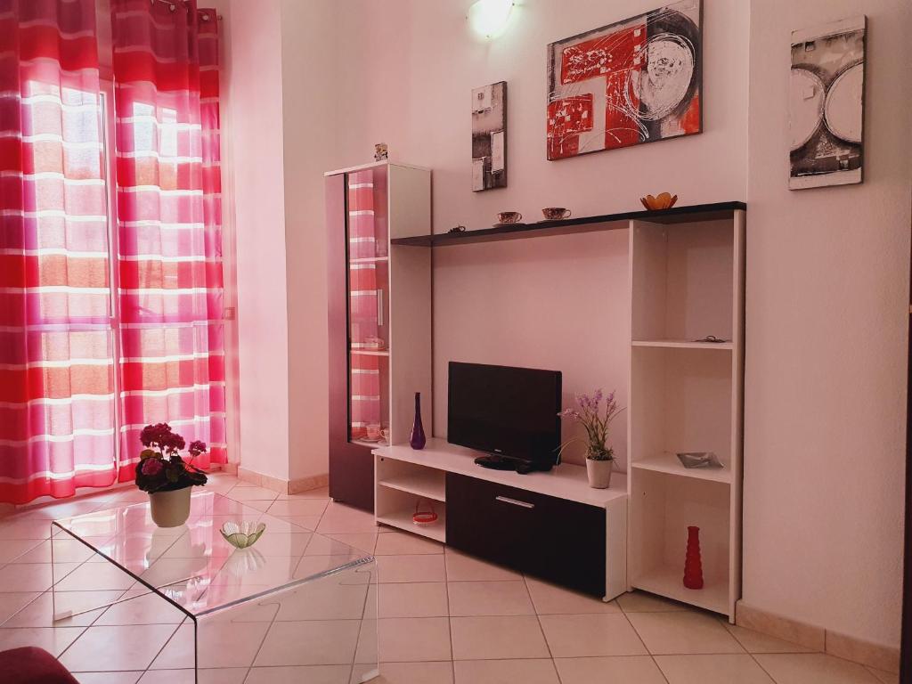 Il Sole a Sant'Antioco - Incantevole Casa con Balcone