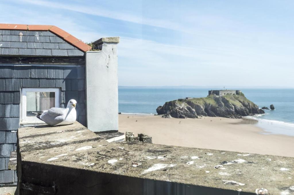 The Penthouse - Panorama Hotel - 1 Bedroom Apartment - Tenby