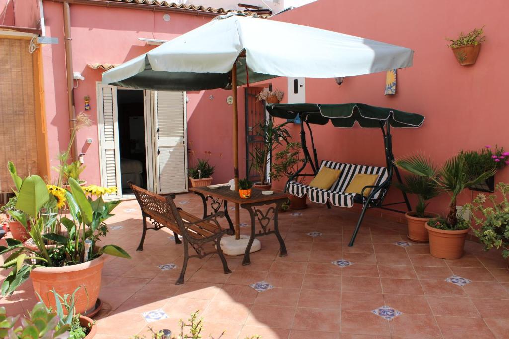 Patio nebo venkovní prostory v ubytování L'Isola Di Ortigia