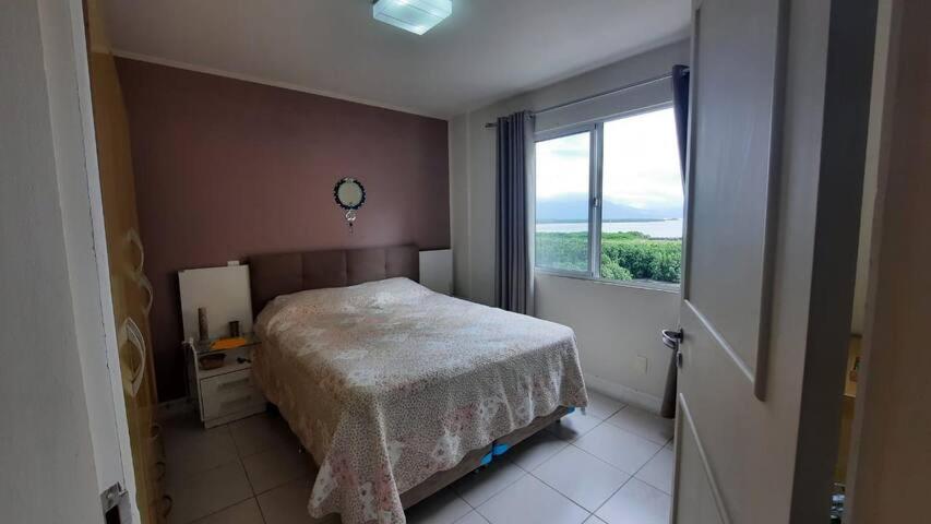  Apartamento com Vista para o Mar