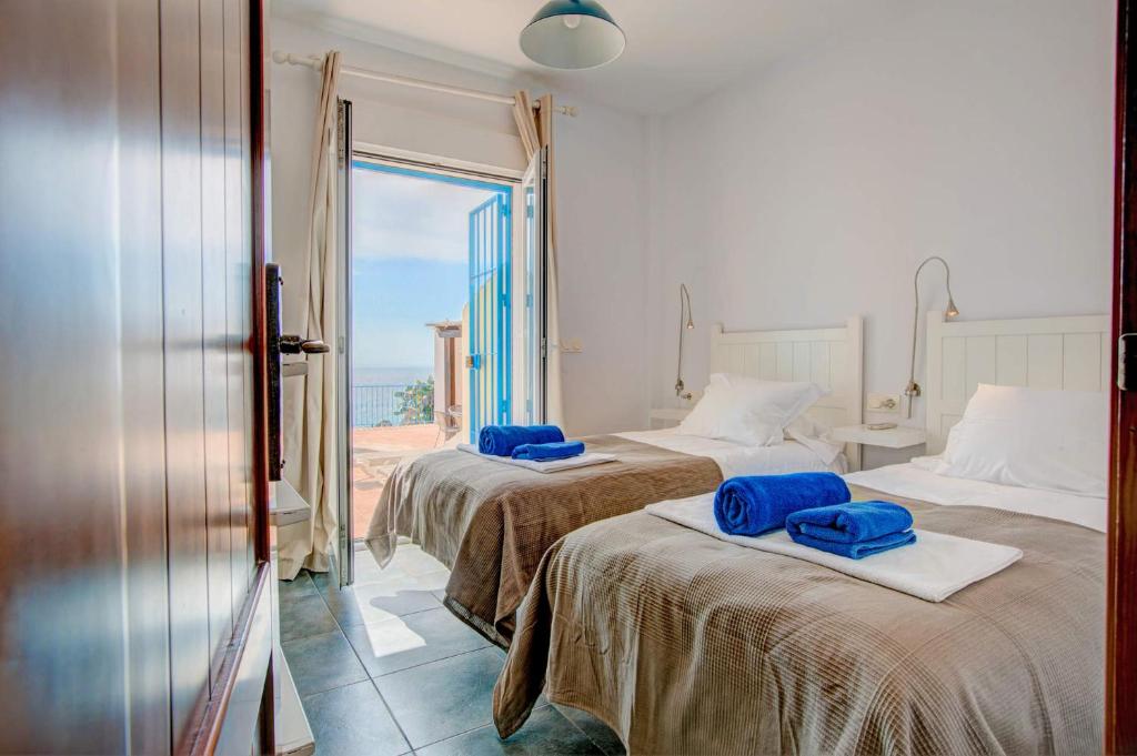 Postel nebo postele na pokoji v ubytování Villa Ladera Mar by Villa Plus