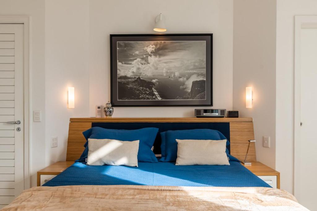  Omar do Rio - FB 33/52: Luxurious Seafront on Ipanema Beach with cinematic view + 240 mbps Internet and 75 '' Smart TV
