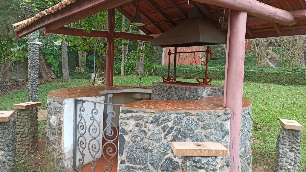  Casa estilo chalé suíço - Serra da Cantareira
