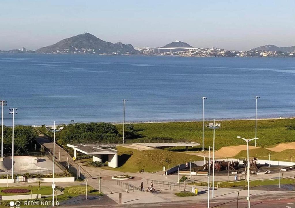  VARANDA COM VISTA PRO MAR