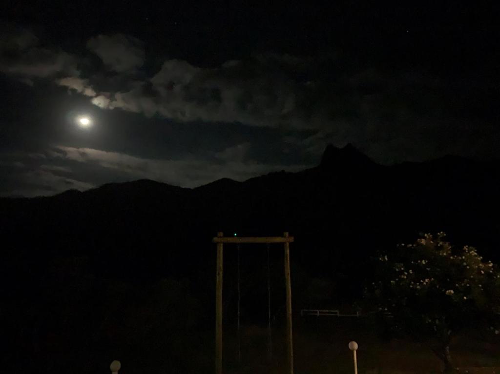  Chales Mirante Pedra Selada