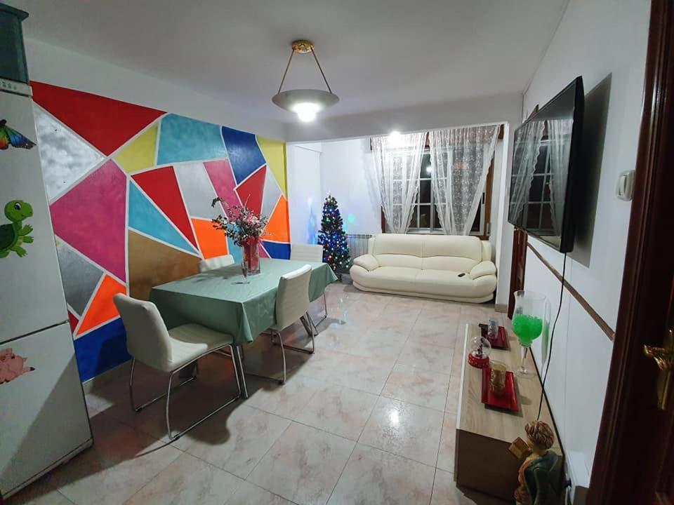 Posteľ alebo postele v izbe v ubytovaní APT para Amigos y Familias