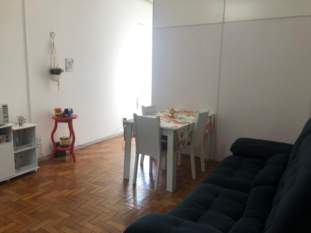  Quarto mobiliado lourdes
