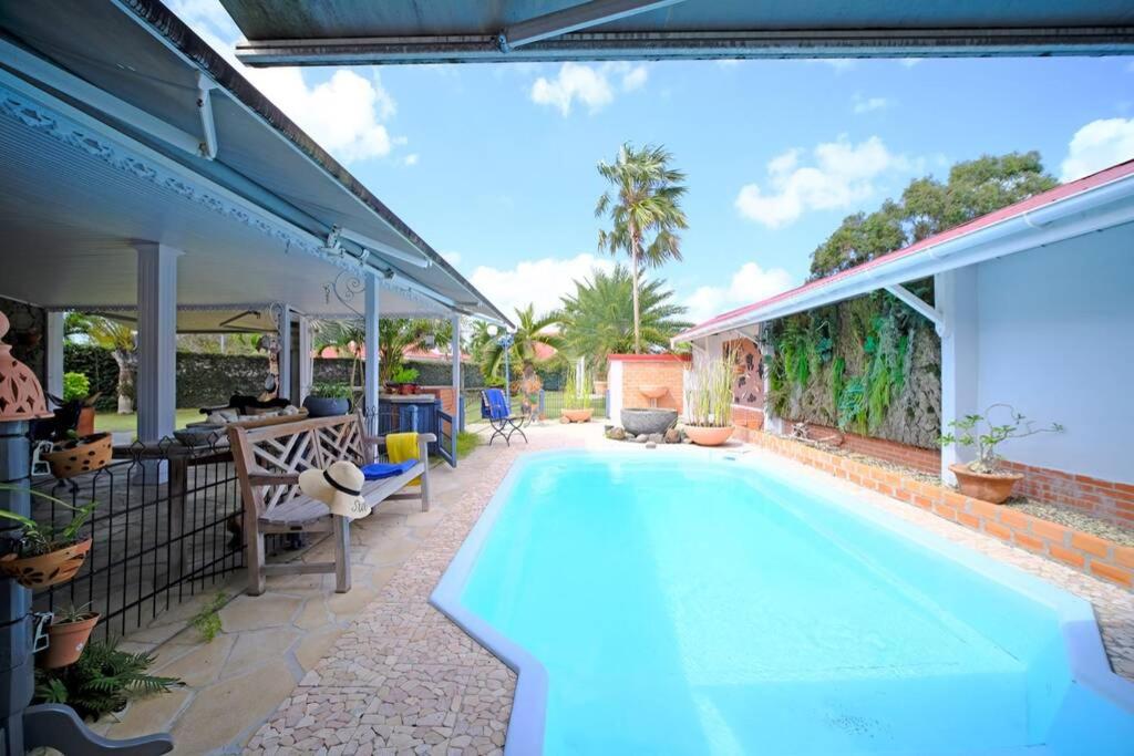 Bungalow De Charme Avec Piscine Privee Baie Mahault Tarifs 21