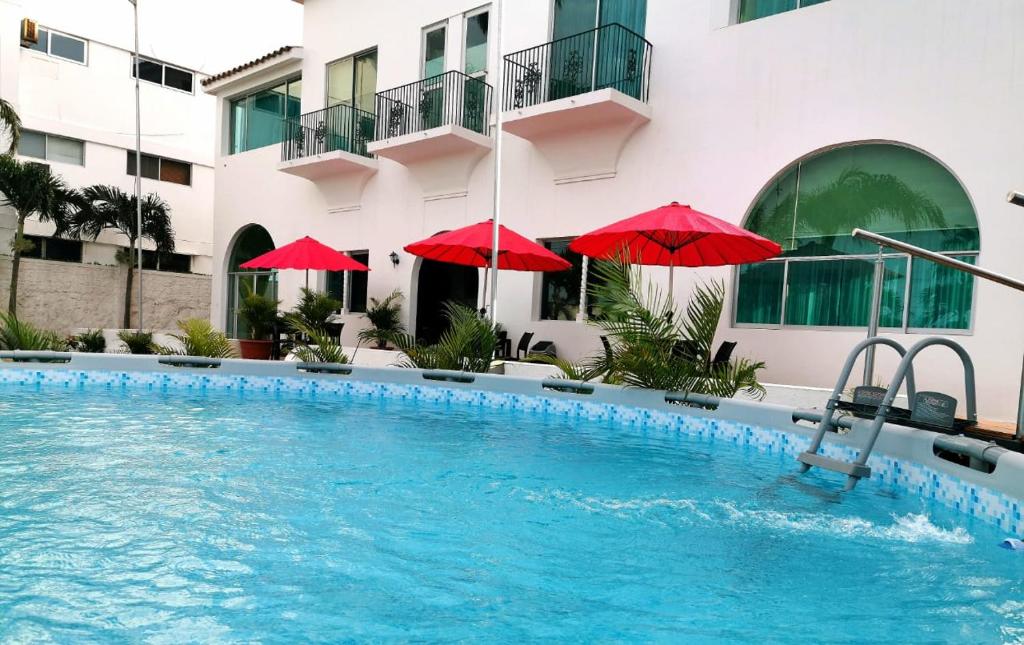 Bazén v ubytování Hotel Casablanca CHIPIPE nebo v jeho okolí