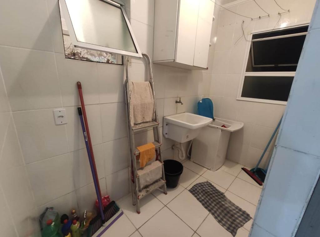  Apartamento Bertioga 300 metros da Praia