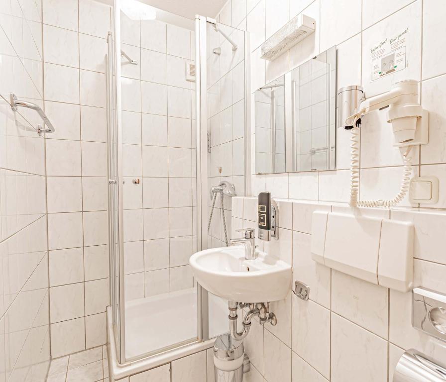Koupelna v ubytování Hotel Tannenblick