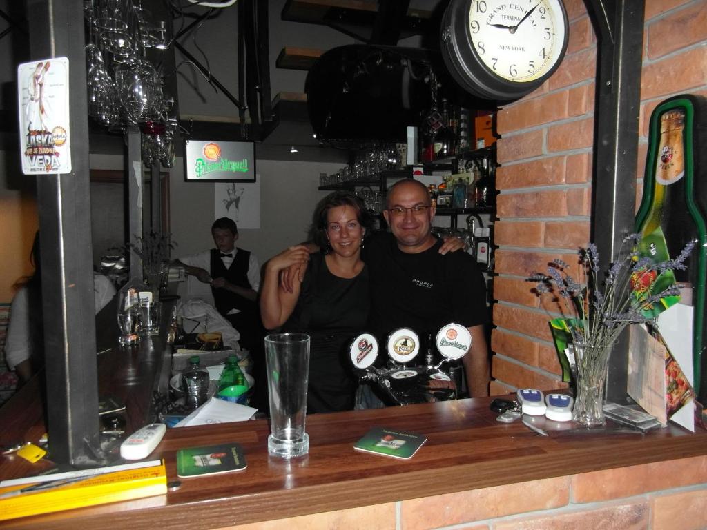 Lounge nebo bar v ubytování Penzión ONE