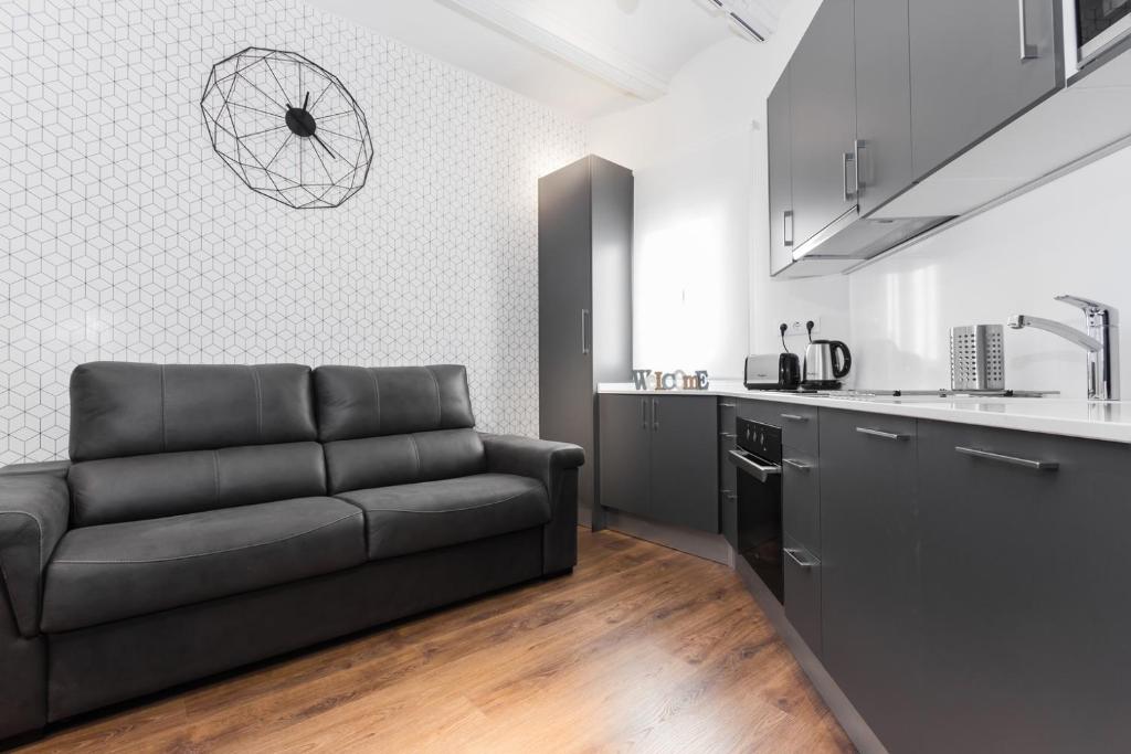 Canela Homes BARCELONA MARINA - Apartment With Terrace