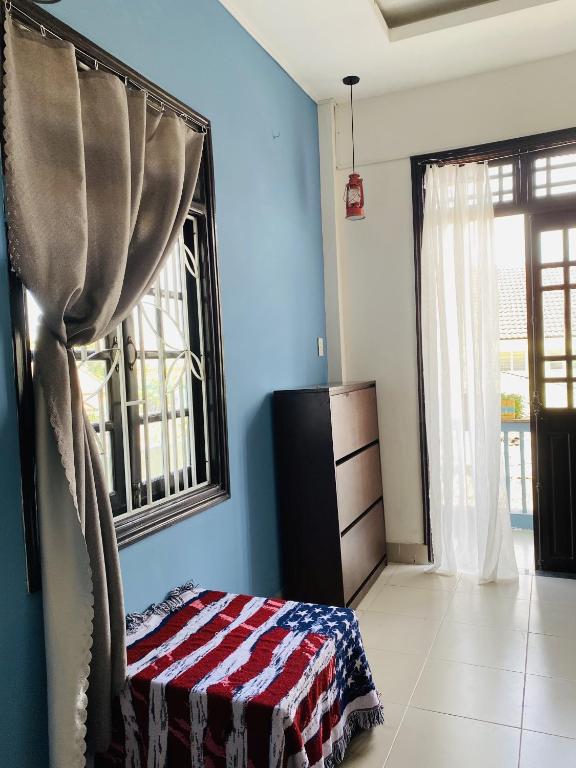 TV a/nebo společenská místnost v ubytování bititi dorm