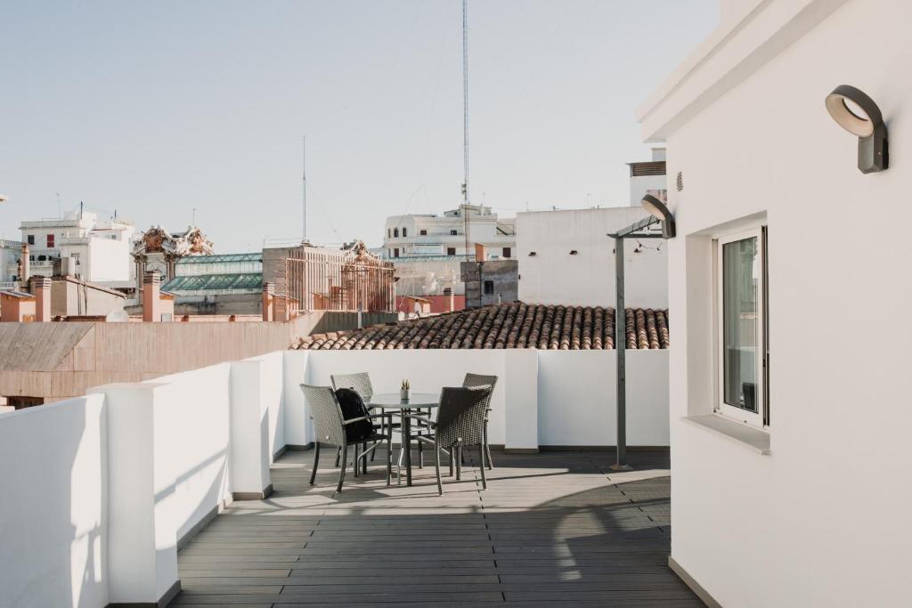 Citizentral Gascons, Valencia – Updated 2023 Prices