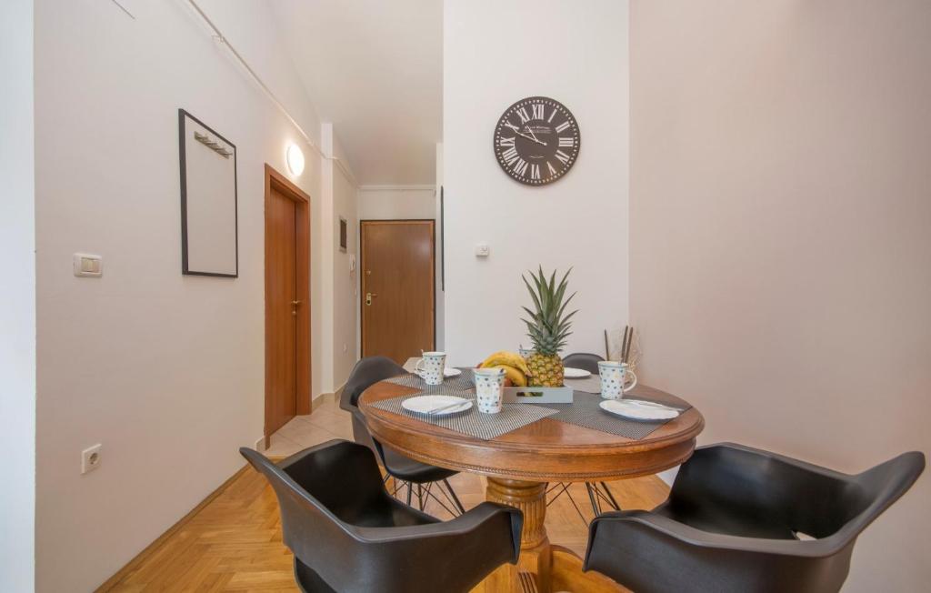 Posezení v ubytování City Centre Sea View Apartment