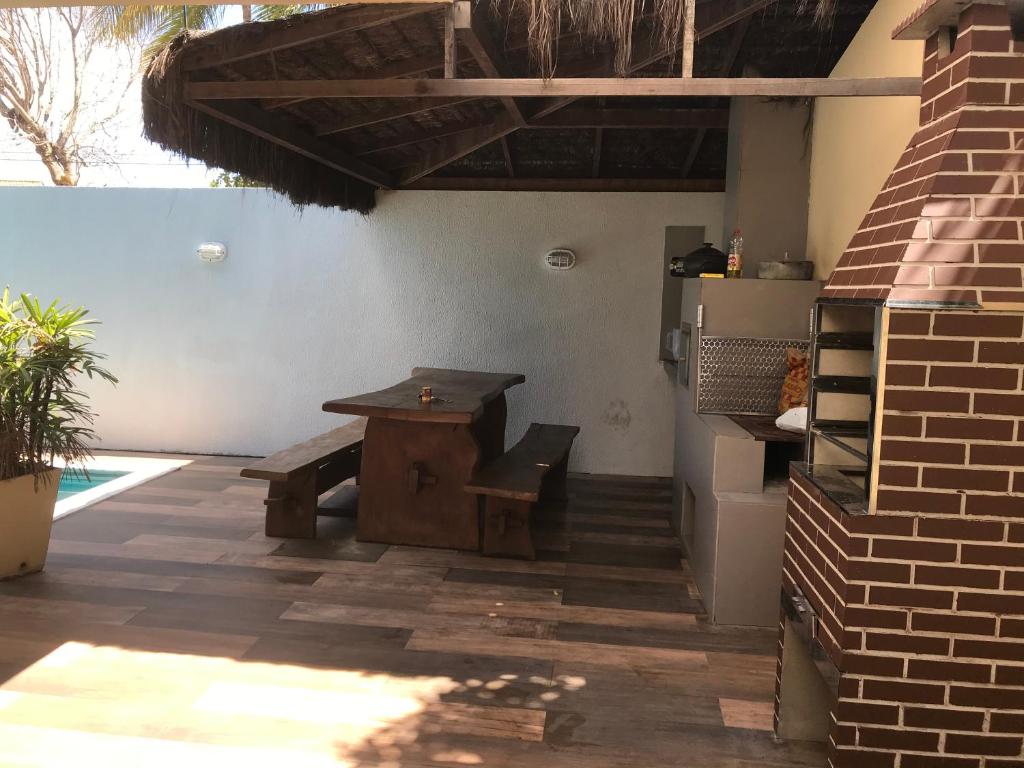  CASA COM PISCINA BARRA DE SÃO MIGUEL