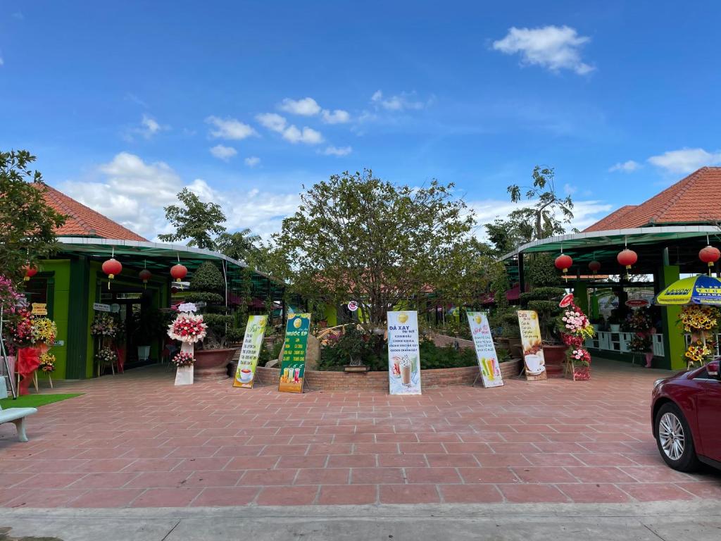 Gallery image of Resort Ngoc Linh in Ấp Tân An (1)