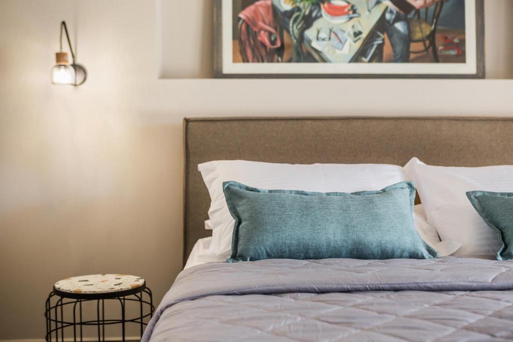 A bed or beds in a room at Villa LAOURA