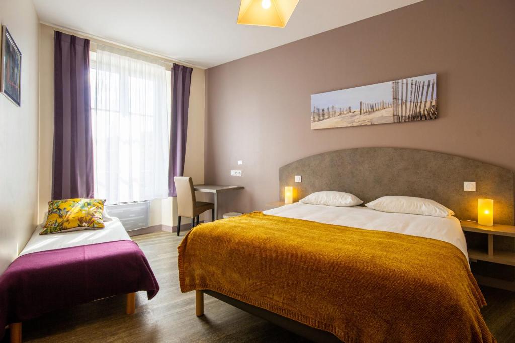 CIT'HOTEL Le Commerce - Habitación Triple