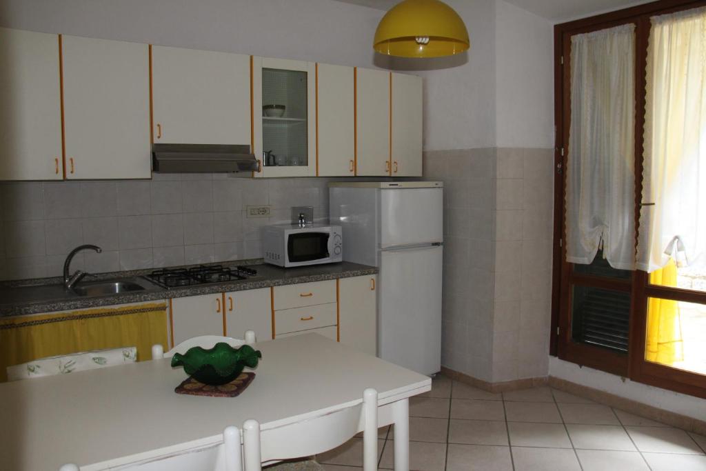 Kép -Casa Miclara Bilocale X3persone --- "Ortensia"- szállásáról Zancában a galériában