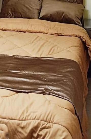 Postel nebo postele na pokoji v ubytování grand agata hostel