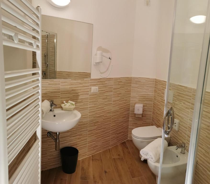 Koupelna v ubytování Hotel San Rufino