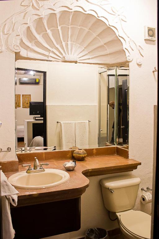 Koupelna v ubytování Hotel Suites Sofia