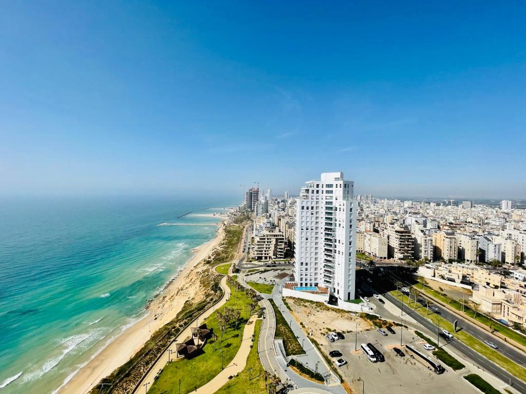 C Tower Apartments - Studio Mit Seeblick