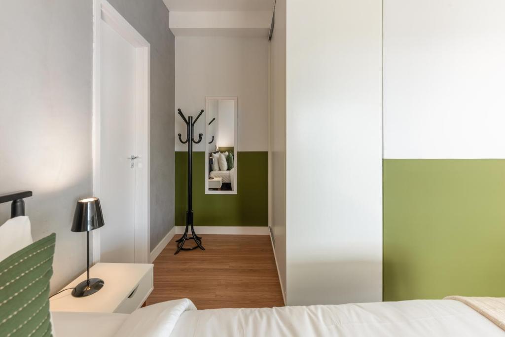  Apartamento mobiliado com vaga - Vila Olímpia