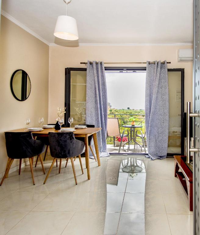 Balkón nebo terasa v ubytování Aella Apartment