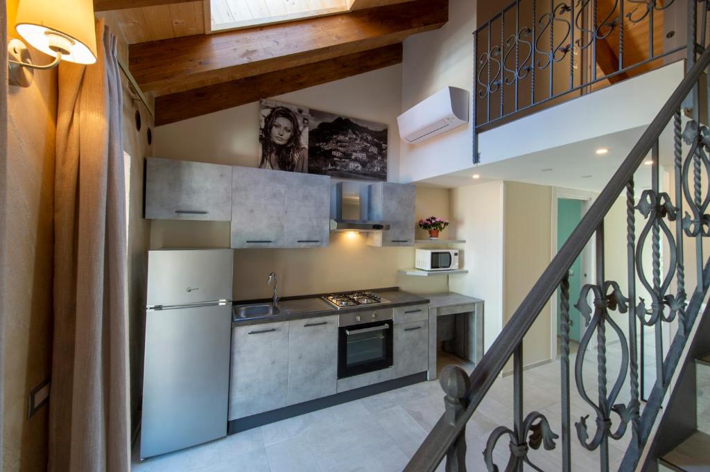 Donna Sofi Holiday House - 5