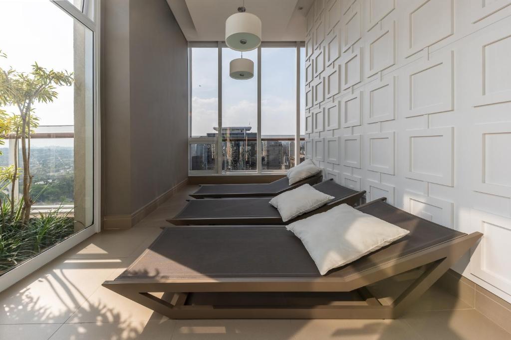  Apartamento mobiliado com vaga - Vila Olímpia