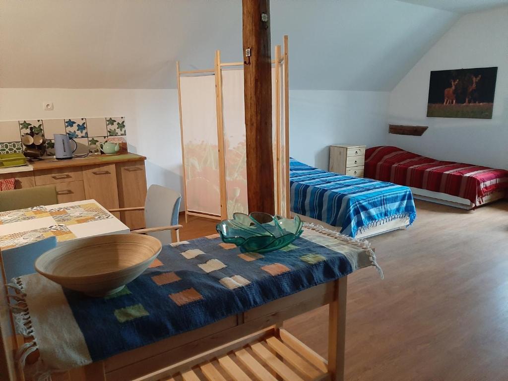 Jabłkowo-na skraju Puszczy Boreckiej ŚNIADANIA W CENIE - Studio