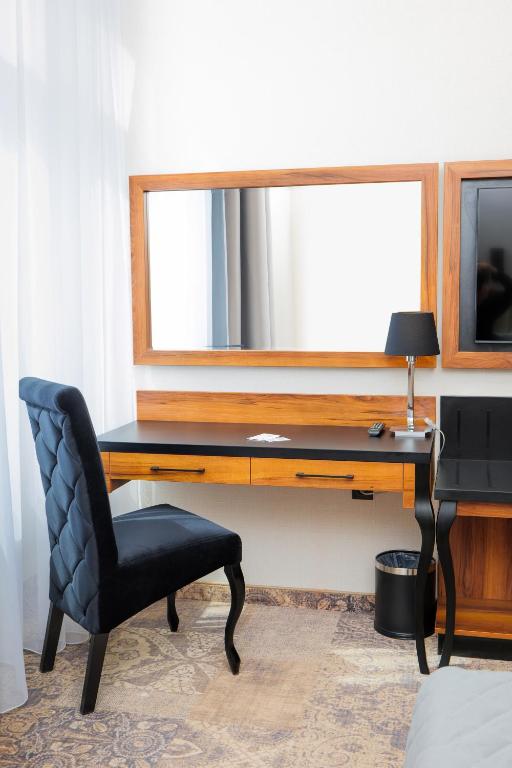 Sky Hotel Kraków - Resim 14