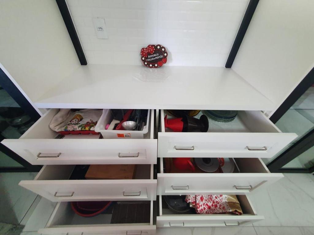  Casa com Elevado Padrão em Atibaia - Comodidade e Segurança