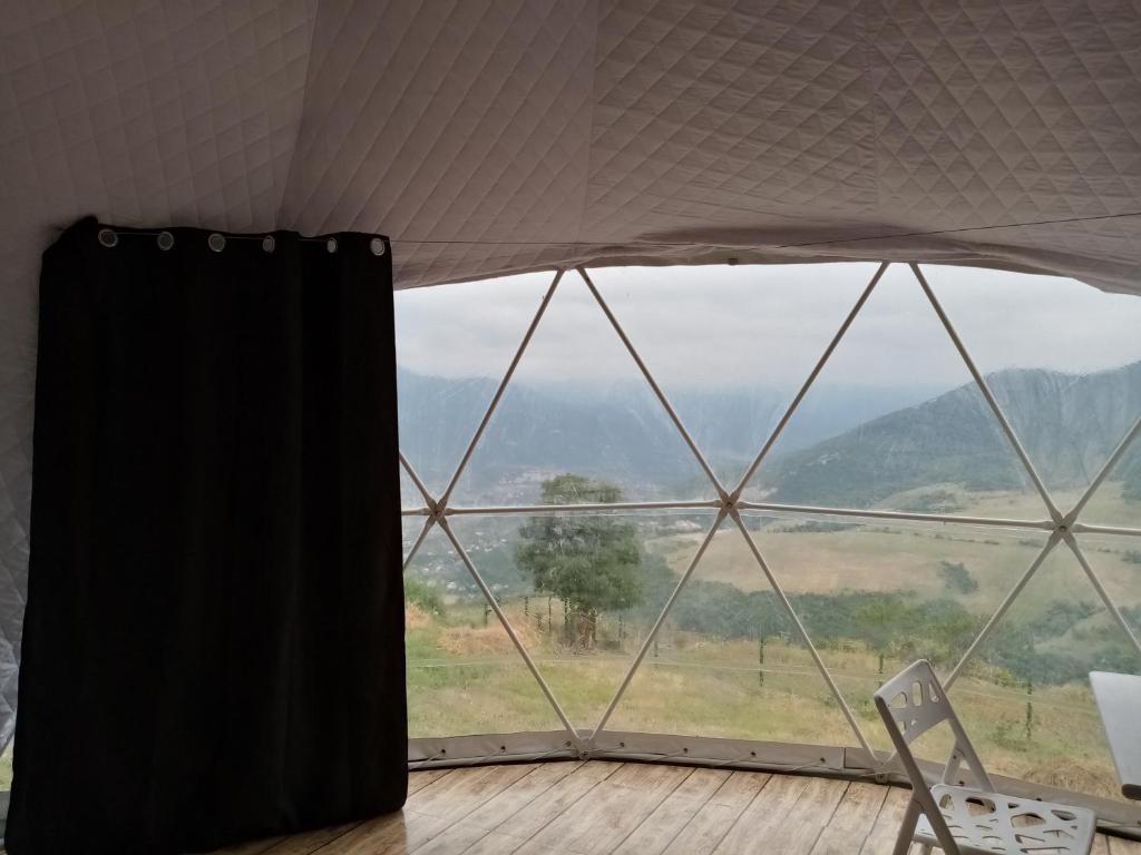 Příroda nedaleko luxury tent