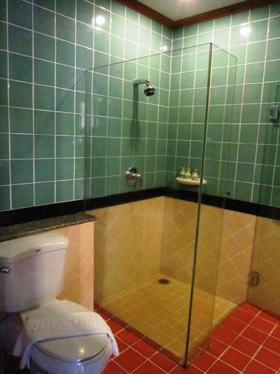 Khaolak Bayfront Resort - 10