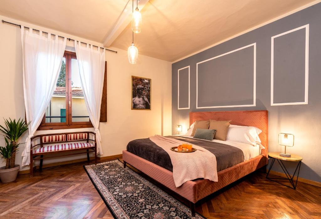 Florentine Palazzo,4 bedrooms,Historic Center apt