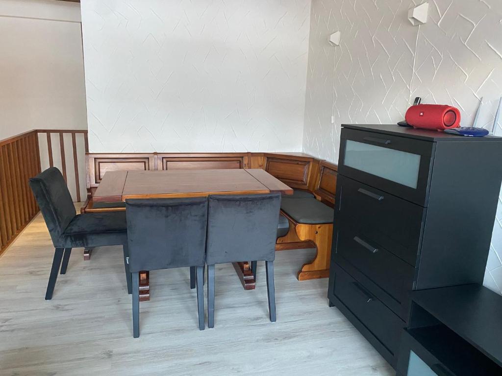 Fotografia z galérie ubytovania Groot appartement in Aparthotel met prachtig uitzicht v destinácii Mittelberg
