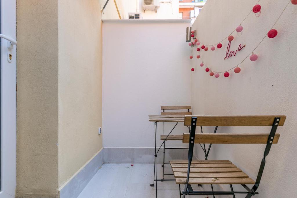 HOMEABOUT DIEGO DE LEÓN Apartment II