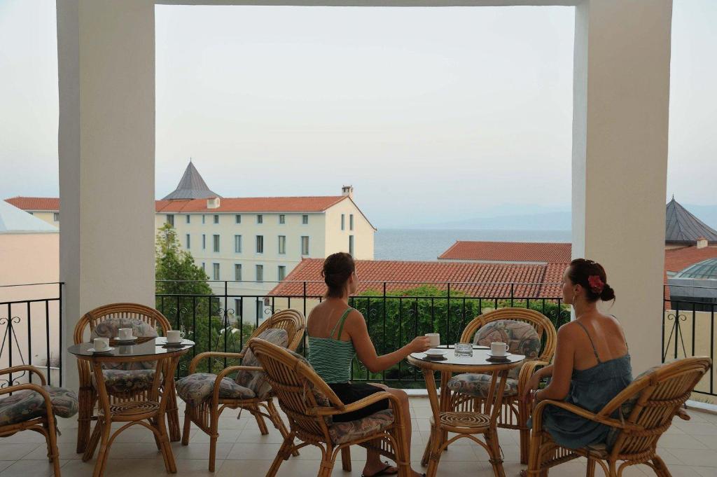 Balkón nebo terasa v ubytování Kentrikon Hotel & Spa